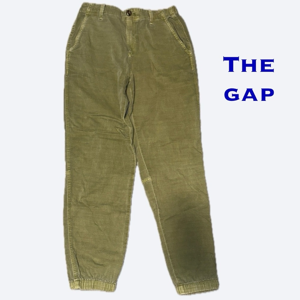 GAP Khaki Casual Pants
